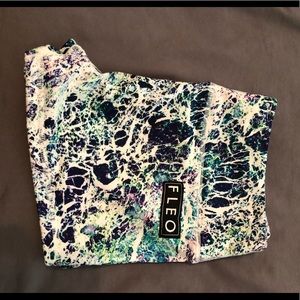 Fleo Shorts. Size M.